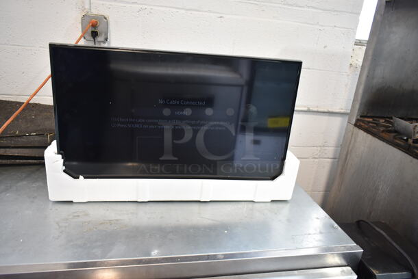 Samsung 32" Television. Buyer Must Pick Up - We Will Not Ship This Item. - Image 1 of 3