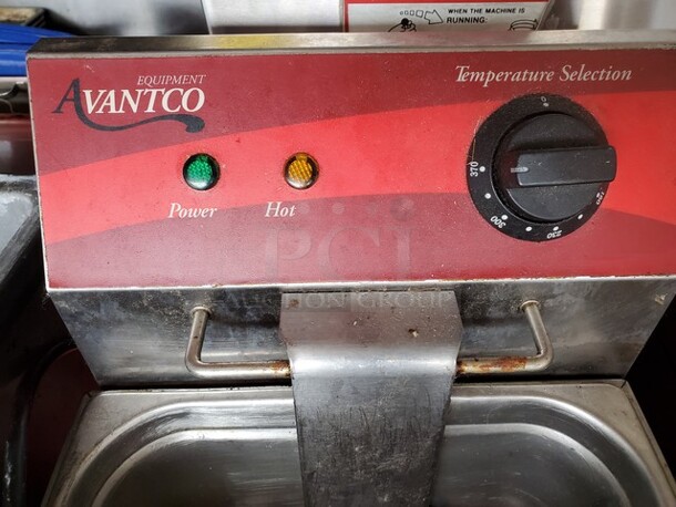 Avantco F100 Electric Countertop Fryer - 120V, 1750W - Image 6 of 6