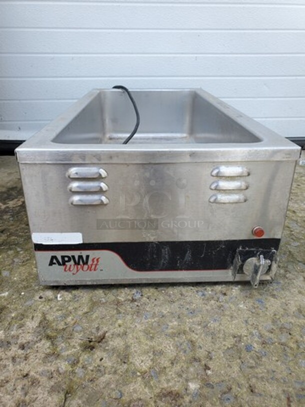 APW W-43V Countertop Food Warmer|120V|15"X30"X9" - Image 2 of 5