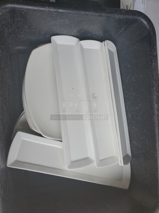 ALL ONE MONEY Serving Porcelain White plates) - Image 1 of 4