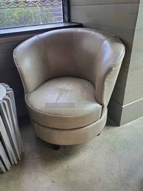 Barrel Chair - Image 2 of 2