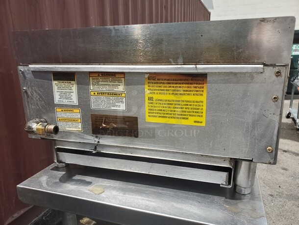 Vulcan 25" Countertop Charbroiler  - Image 5 of 6