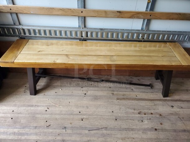 Lot of 2 Wooden Bench Seats - Image 1 of 4