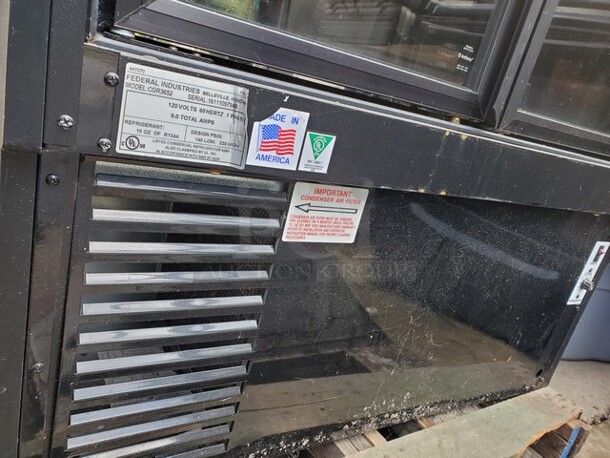 Federal Industries CGR 3652 3FT Refrigerated Display Case
Good Working Condition
120 V
60 Hz
1 PH - Image 7 of 11
