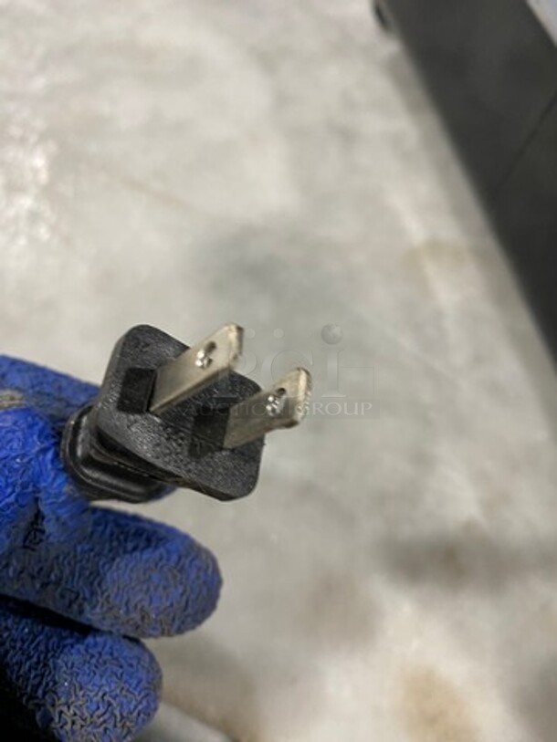 Cuisinart Countertop Coffee Machine/Single Cup Coffee Brewer! Model: SS15 120V - Image 9 of 9