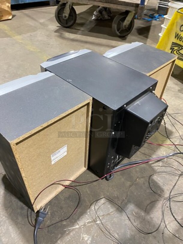 Sony Countertop CD/ Stereo System! With 2 Speakers! Model: HCDEC55 SN: 9105351 120V - Image 3 of 7