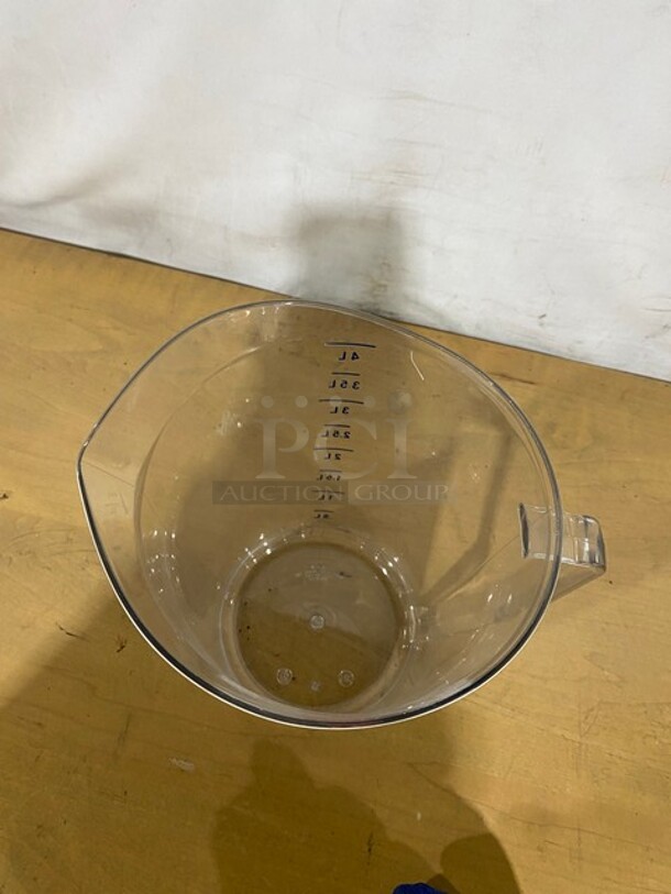 Cambro 4QT Measuring Cup! - Image 5 of 7