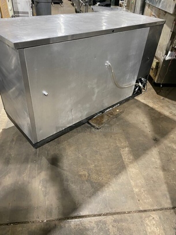 True Commercial 2 Door Bar Back Cooler! With Solid Doors! All Stainless Steel! Model: TBB3S SN: 12682008! 115V 60HZ 1 Phase! - Image 4 of 8