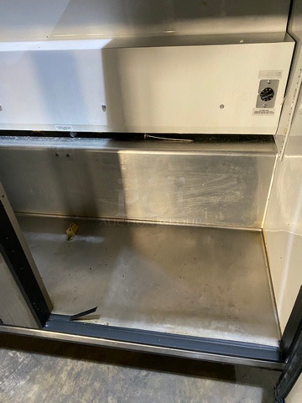True Commercial Refrigerated Sandwich Prep Table! With 2 Door Underneath Storage Space! All Stainless Steel! On Casters! Model: TSSU4808 SN: 7493962 115V 60Hz 1 Phase - Image 6 of 10