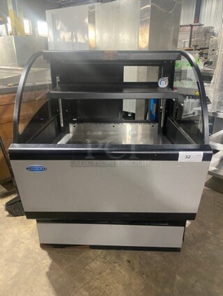 COOL! Federal Industries Commercial Refrigerated Grab-N-Go Open Case Merchandiser! With Rear Access Doors!  Model: LPRSS32 SN: 130108744222 120V 60HZ 1 Phase