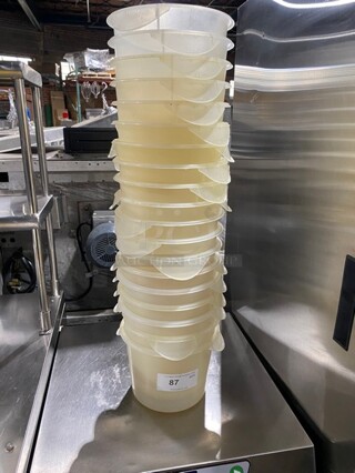ALL ONE MOENY! Round Poly Food Holding/Storing Container! With Lid!