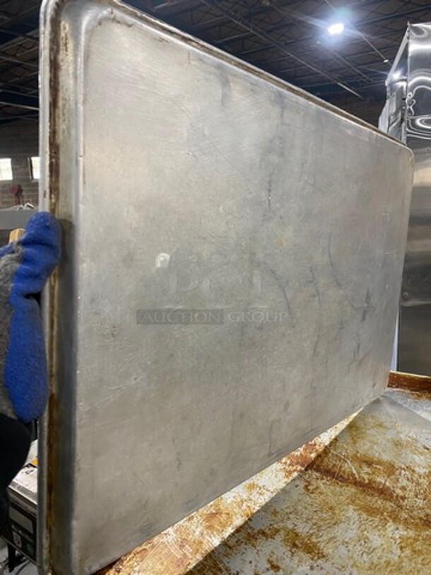 Full Size Baking Sheet Pans! 6x Your Bid! - Image 4 of 5