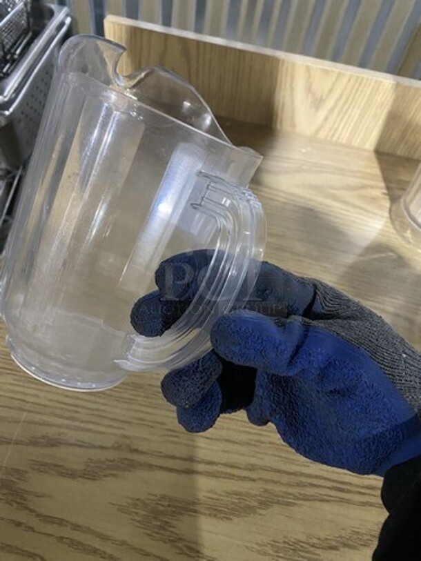 Clear Water Pitcher! 5 X Your Bid! - Image 5 of 6