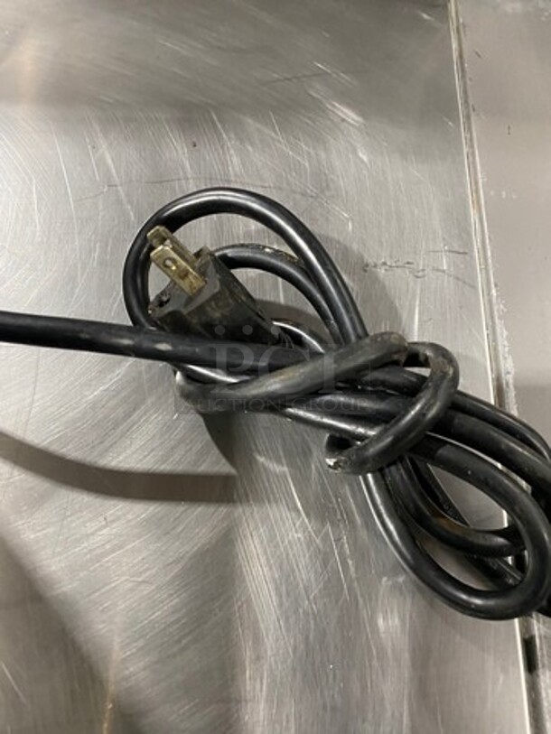 Adcraft Commercial Countertop Single Well Food Warmer! All Stainless Steel! Model: FW1200WF 120V 60HZ 1 Phase - Image 8 of 8