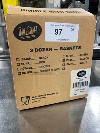 NEW! IN THE BOX! ALL ONE MONEY! 3DZ Tablecraft Yellow Poly Oval Fast Food Serving Baskets!