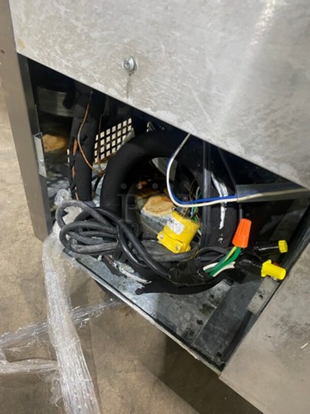 TRUE All Stainless Steel Pizza Prep Table! 2 Door Refrigerator! On Casters! Model TPP-67 Serial 8908444 115V/60Hz/1 Phase - Image 10 of 10
