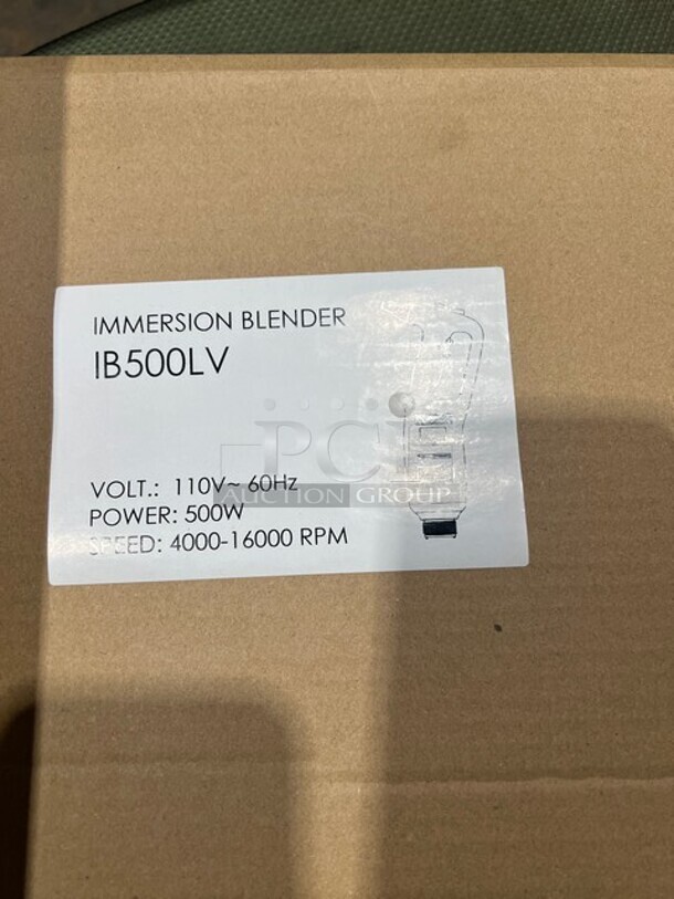 BRAND NEW IN THE BOX! USR 16" Immersion Hand Held Blender! MODEL IB500LV! 110V! - Image 2 of 5