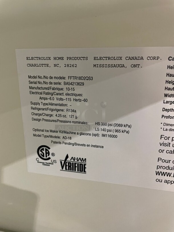 Frigidaire Stainless Steel Refrigerator/Freezer Combo! With Racks & Shelves! 115V 1 Phase! Model: FFTR18D2QS3 SN: BA54213629! - Image 8 of 9