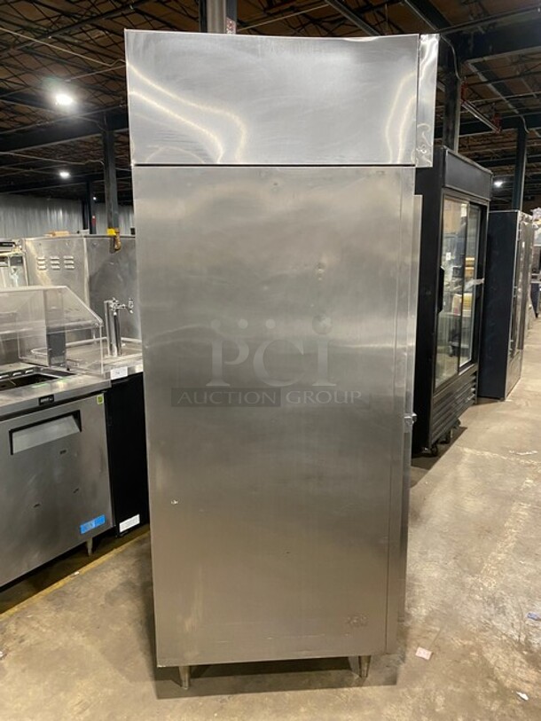 Victory Commercial Single Door Reach In Freezer! All Stainless Steel! On Legs! Model: FS1DS7EW SN:L0268310 115V 1PH - Image 3 of 8