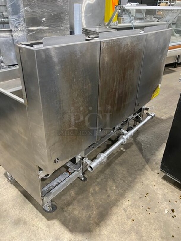 WOW! Vulcan Commercial Natural Gas Powered 3 Bay Deep Fat Fryer! All Stainless Steel! On Casters! Model: 3GR65F SN: 481533671 - Image 3 of 10
