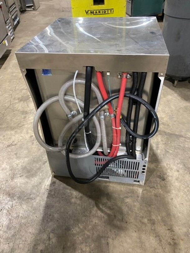Champion Commercial Undercounter Dishwasher! All Stainless Steel! Model: UH230B SN: W2111103977 120/208/230V 60HZ 3 Phase - Image 3 of 9