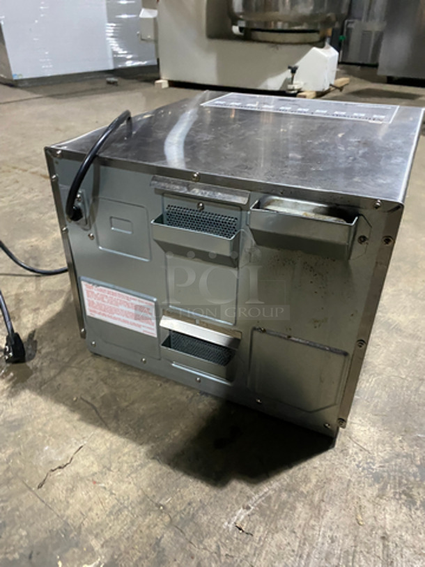 Panasonic Commercial Countertop Microwave Oven! All Stainless Steel! With View Through Door! Model: NE17521 SN: 6A53160161 208/230V 60HZ 1 Phase - Image 4 of 8