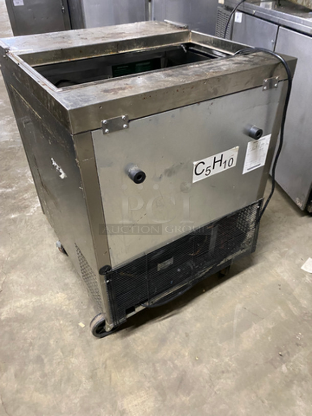 Atosa Commercial Refrigerated Sandwich Prep Table! Single Door Storage Space Underneath! All Stainless Steel! On Casters! NOT TESTED! - Image 3 of 8