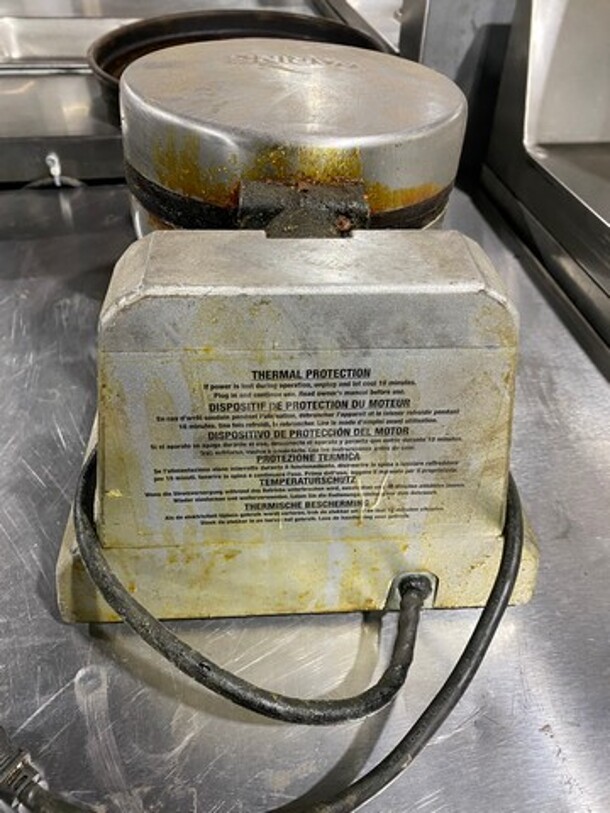 Waring Commercial Countertop Belgian Waffle Maker! Model: WW180 120V - Image 3 of 9
