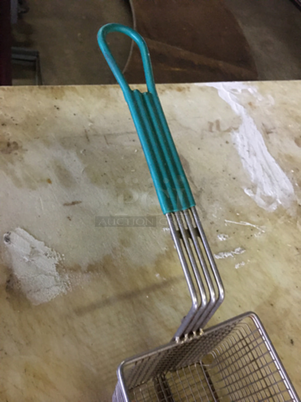 Commercial Metal Deep Frying Baskets! 2x Your Bid! - Image 4 of 4