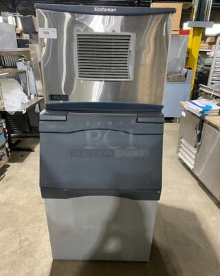 Scotsman Stainless Steel Commercial Air-Cooled Ice Machine Head On Stainless Steel Commercial Ice Bin! Model C0630MA-32E SN:18121320014102 208/230V 1PH