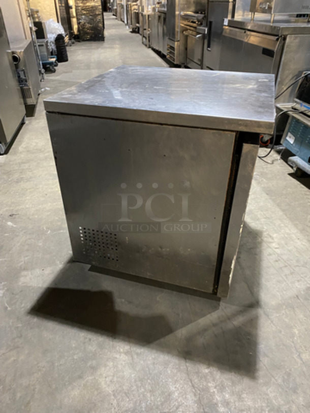 True Commercial Single Door Lowboy/Worktop Freezer! All Stainless Steel! Model: TUC27F SN: 5228462 115V 60HZ 1 Phase - Image 4 of 7