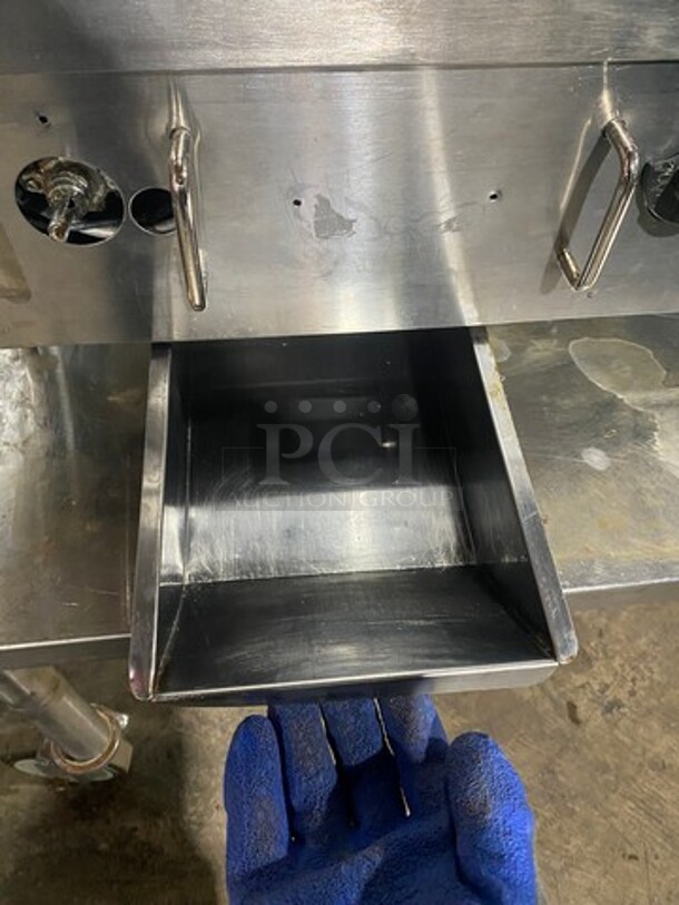 Vulcan Stainless Steel Commercial Natural Gas Powered Mirror Shine Flat Top Griddle! With Back & Side Splashes! On Equipment Stand! On Casters! - Image 7 of 11
