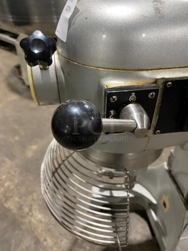 Boxer Commercial Countertop 20Qt Planetary Mixer! Model: MIX5120 SN: C410010166 - Image 10 of 10