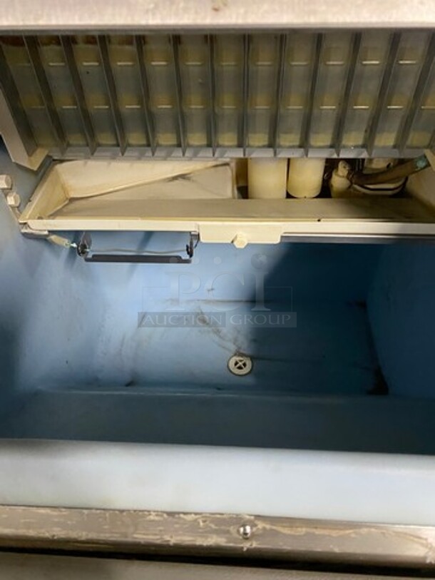 Hoshizaki Commercial Undercounter Ice Maker Machine! All Stainless Steel! On Legs! Model: KM150BAF SN: M16543G 115/120V 60HZ 1 Phase - Image 5 of 12