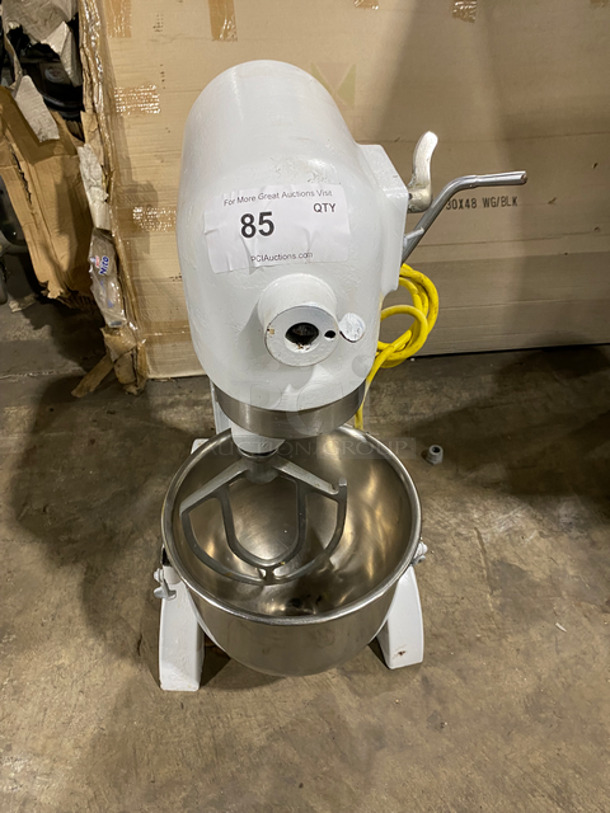 Hobart Commercial Planetary Mixer! With Paddle Attachment! Stainless Steel Mixing Bowl! Model: C100 SN: 1105033208V 60HZ 1 Phase