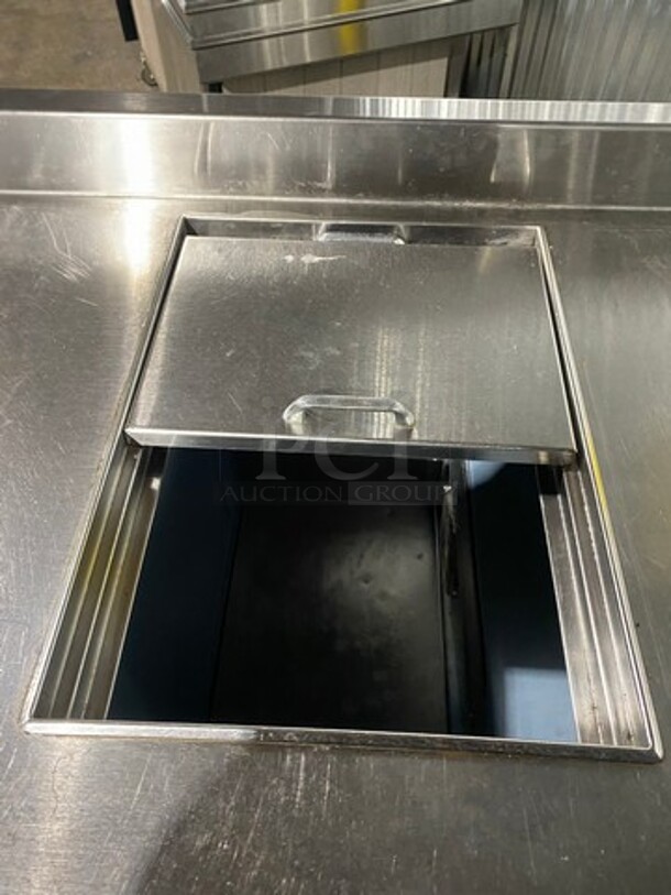 Delfield Commercial One Door Lowboy Cooler! With 2 Refrigerated Drawers! With Sliding Top Access Door! With Backslash! All Stainless Steel! On Legs! Model F18WC52CNONSFNC Serial 0811150000641! 115V 1Phase! - Image 7 of 11