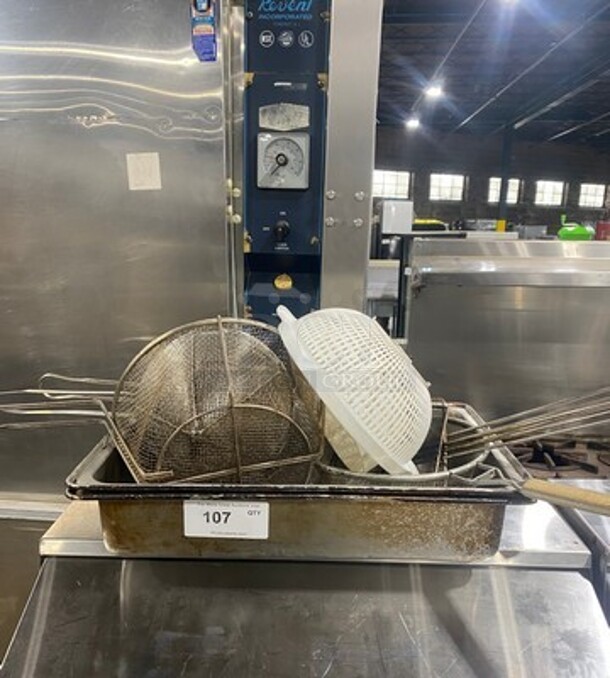 ALL ONE MONEY! MISCELLANEOUS! Assorted Strainers! - Image 1 of 7