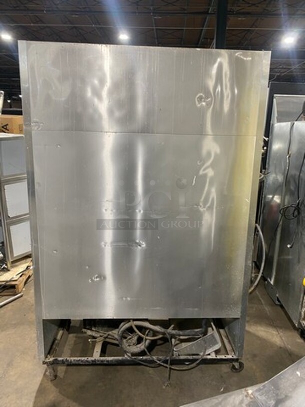 True Commercial 2 Door Reach In Cooler! Poly Coated Racks! All Stainless Steel! On Casters! Model: T49 SN: 8066652 115V 60HZ 1 Phase - Image 3 of 9