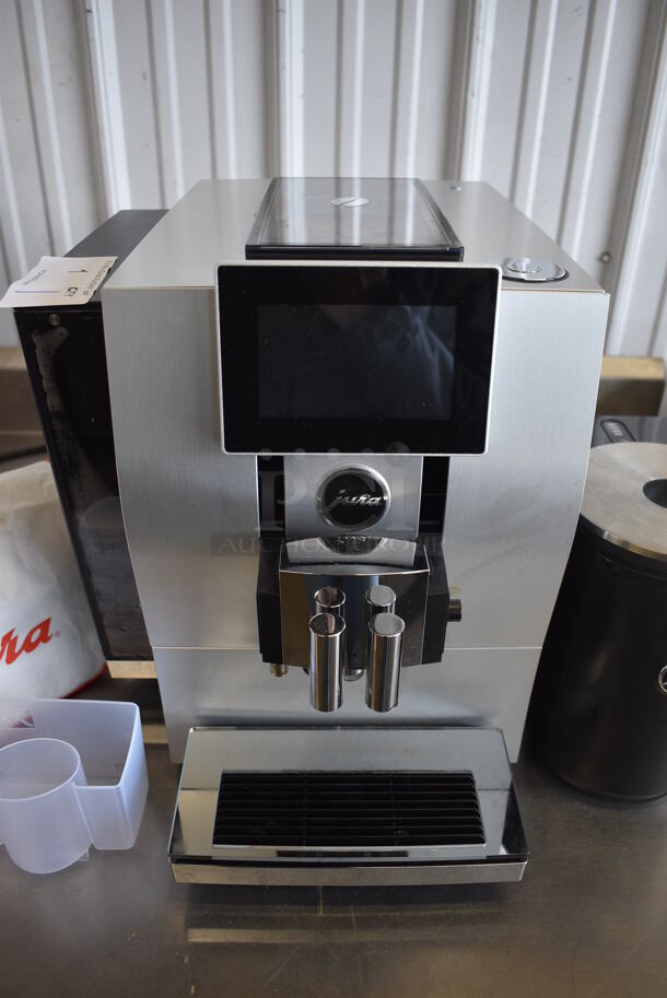 2019 Jura Z8 Type 729 Countertop Automatic Espresso Machine w/ Jura Cool Control Milk Container and Bag of Extra Pieces. Unit Was Used Approximately 20 Times Then Was Professionally Refurbished By Jura Within The Last Month. 120 Volts, 1 Phase. 13x18x15. Tested and Working! - Image 3 of 11