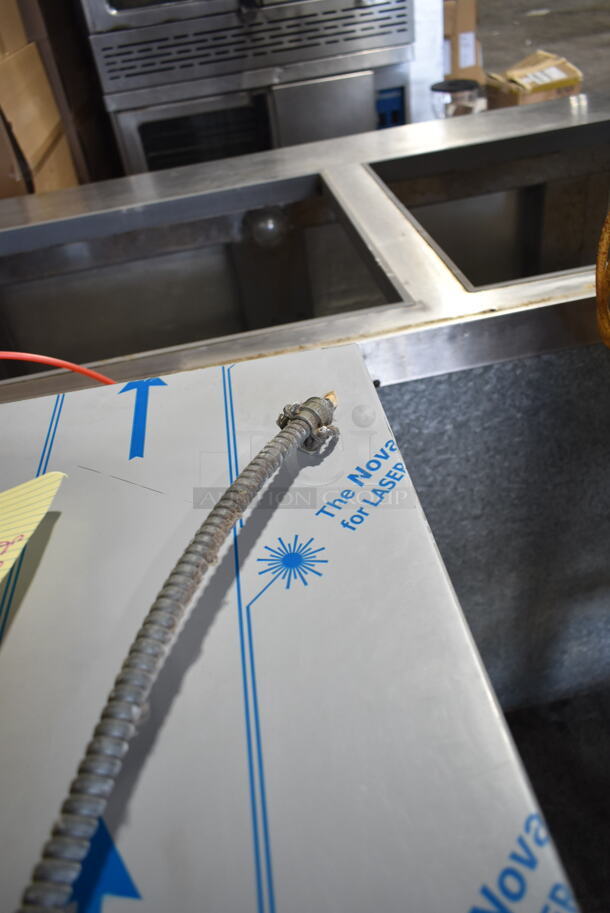 Hoshizaki KML-250MAH Stainless Steel Ice Head on Scotsman B330P Commercial Ice Bin. 115 Volts, 1 Phase.  - Image 10 of 11