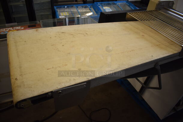 Seewer Rondo SSO 67 Metal Commercial Floor Style Reversible Dough Sheeter on Commercial Casters. 208-250 Volts. 130x48x45 - Image 5 of 11