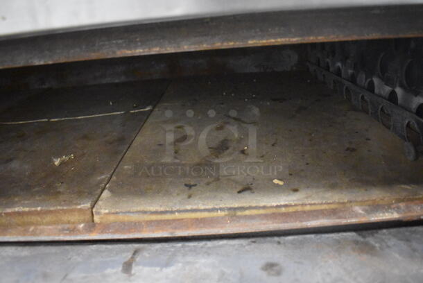 2 Bakers Pride Y600 Stainless Steel Commercial Natural Gas Powered Single Deck Pizza Ovens w/ Cooking Stones. 120,000 BTU. 78x43x67. 2 Times Your Bid! - Image 9 of 12