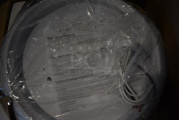 ALL ONE MONEY! Lot of 4 BRAND NEW TCP 140BODY15 Light Fixtures - Image 6 of 9
