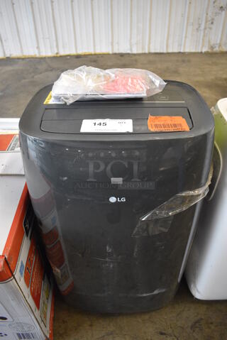 LG LP0821GSSM Portable Air Conditioner. 115 Volts, 1 Phase. 16x12x28.5