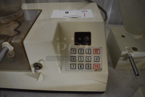 Edhard Model MK Metal Commercial Countertop Donut Pastry Filler w/ Hopper. Goes GREAT w/ Lot # 10-13! 115 Volts, 1 Phase. 15.5x14x17.5. Tested and Working! - Image 4 of 6