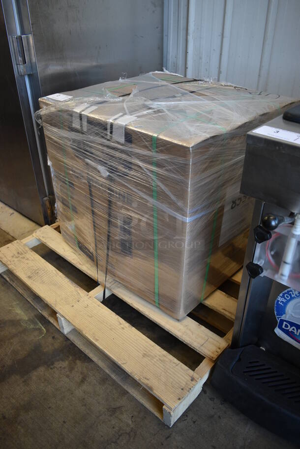 BRAND NEW! Avantco Ice MC-420-22-HA Modular Half Cube 420 Pound Ice Machine. 115 Volts, 1 Phase. Tested and Working! - Image 4 of 5