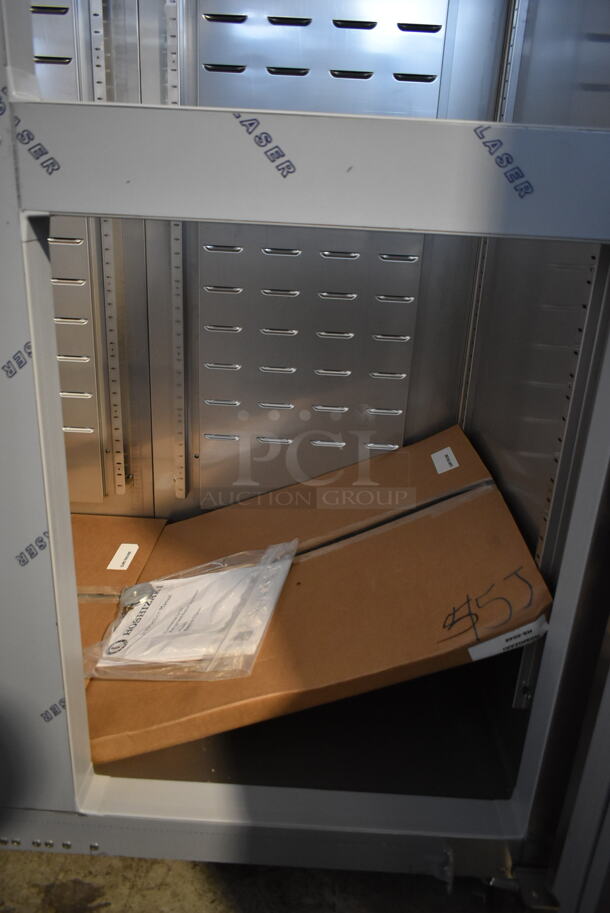 BRAND NEW SCRATCH AND DENT! 2016 Hoshizaki CR2S-HS Stainless Steel Commercial 4 Half Size Door Reach In Cooler on Commercial Casters. 115 Volts, 1 Phase. Tested and Working! - Image 8 of 10
