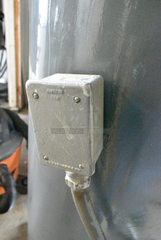 Hobart M802 Metal Commercial Floor Style 80 Quart Planetary Dough Mixer. 240 Volts, 3 Phase. - Image 5 of 12