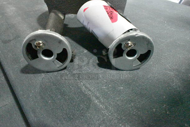 BRAND NEW SCRATCH AND DENT! Vulcan 00-957342-00001 Venturi, Dbl Burner.  - Image 4 of 5