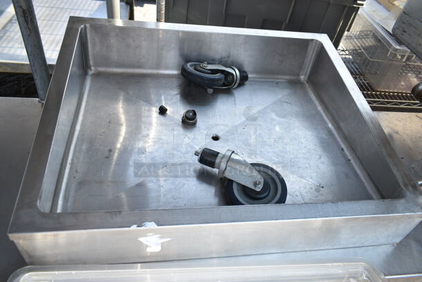 ALL ONE MONEY! Lot of 2 Wire Shelves, Poly Bin and Metal Bin. - Image 7 of 8